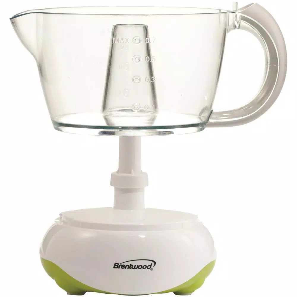 Brentwood Appliances J-15 25-Watt Electric Citrus Juicer, 24 oz. White