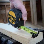 DEWALT 35 ft. x 1-1/4 in. Heavy-Duty Framing Tape Measure with Reinforced ABS Housing thumbnail 4