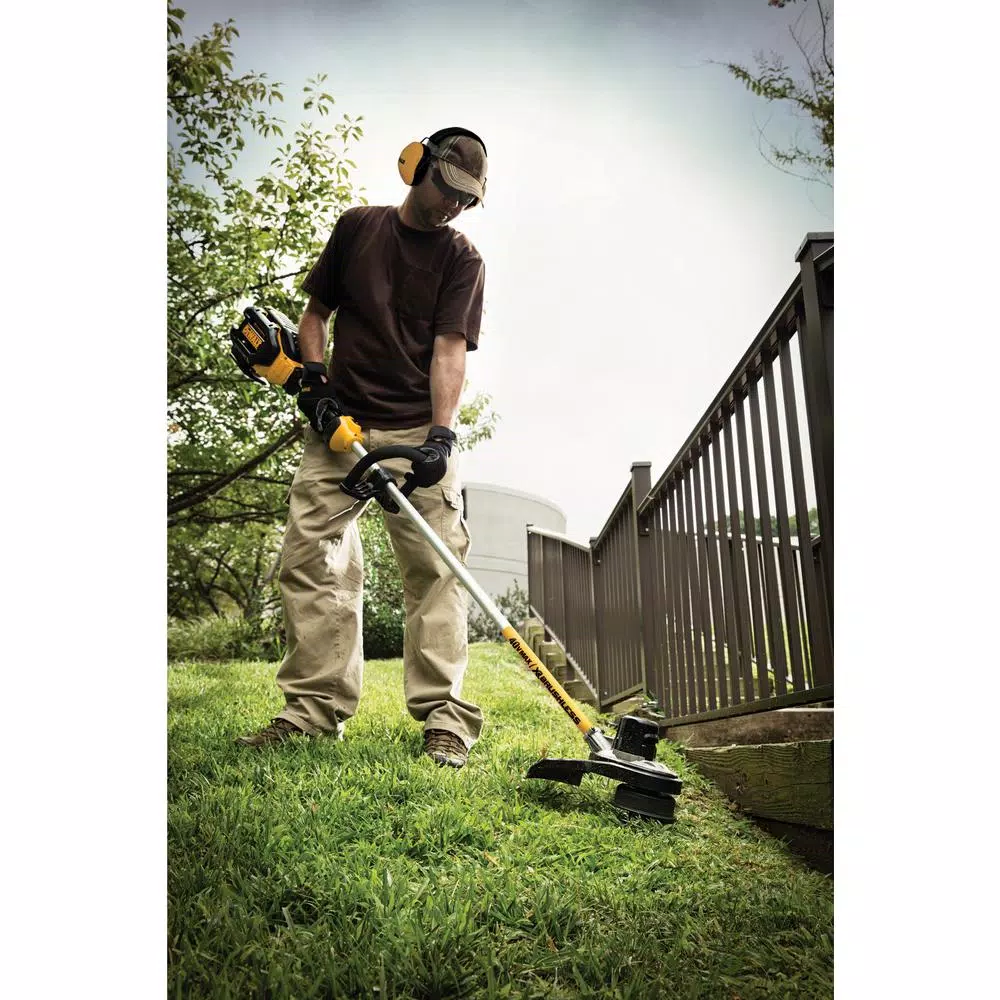 DEWALT Interceptor Folding Earmuffs, NRR 29, Black and Yellow