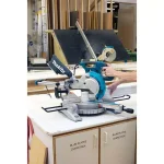 Makita 10 in. 13 Amp Sliding Compound Miter Saw thumbnail 14
