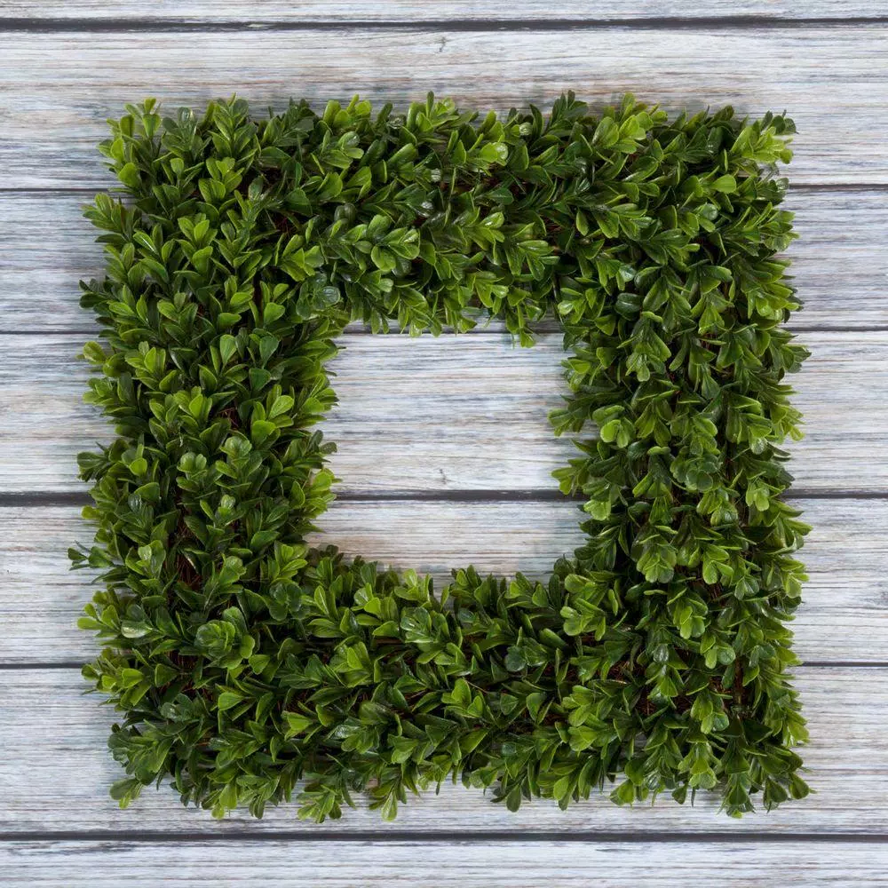 Pure Garden 16.5 in. Artificial Boxwood Wreath, Green Square Decor
