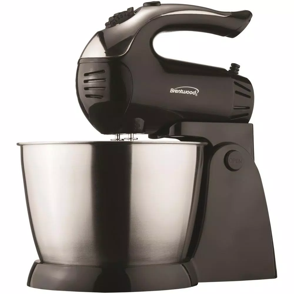 Brentwood 3 Qt. 5-Speed Stand Mixer with Stainless Steel Bowl, Black