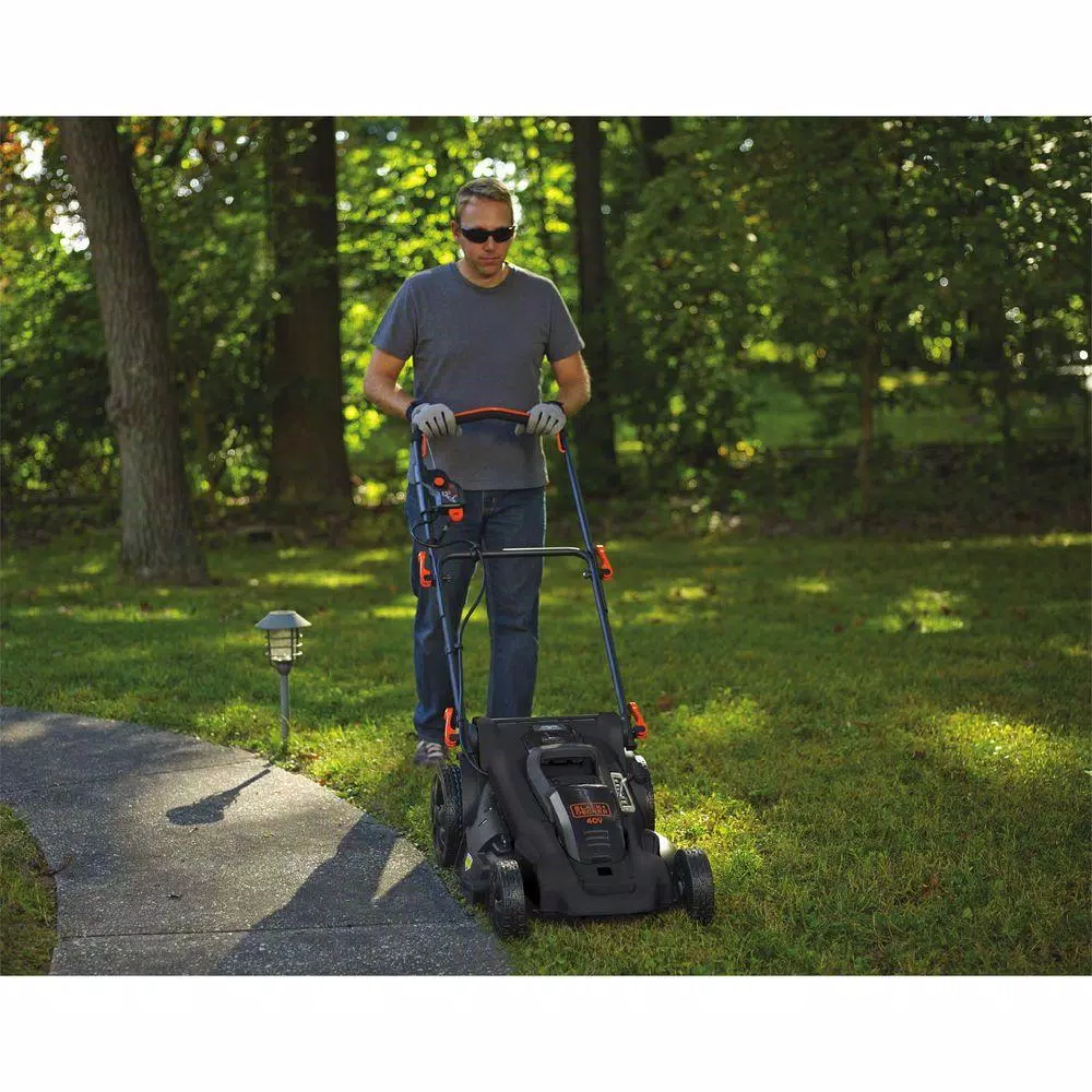 BLACK+DECKER 20 in. 40V MAX Cordless Walk Behind Push Lawn Mower with (2) 2.0 Ah Batteries and Charger