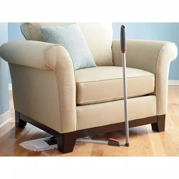 Rubbermaid Flexible Microfiber Dust Mop with Bending Handle for Hardwood and Laminate