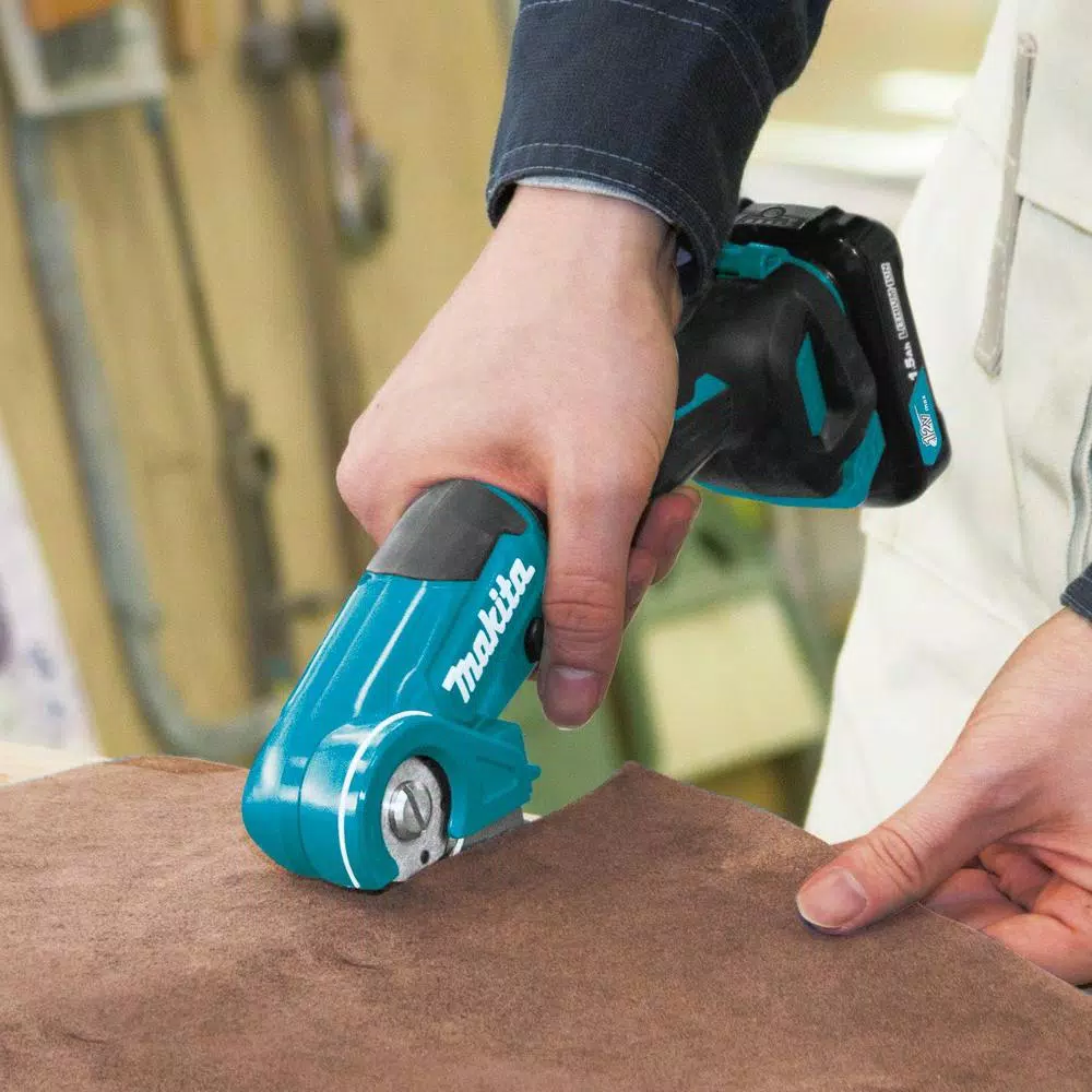 Makita 12V max CXT Cordless Multi-Cutter Kit with 2.0Ah Lithium-Ion Battery and Charger