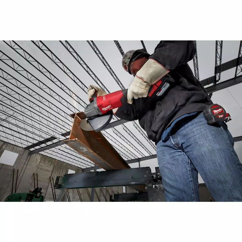 Milwaukee M18 FUEL 7/9 in. Brushless Cordless Large Angle Grinder Kit with 12.0 Ah Battery & Rapid Charger