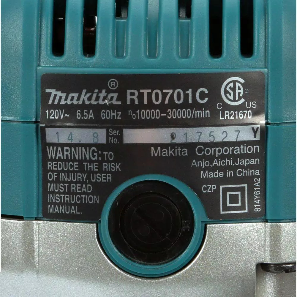 Makita 1-1/4 HP 6.5 Amp Corded Compact Router with Variable Speed and Quick-Release Fixed Base