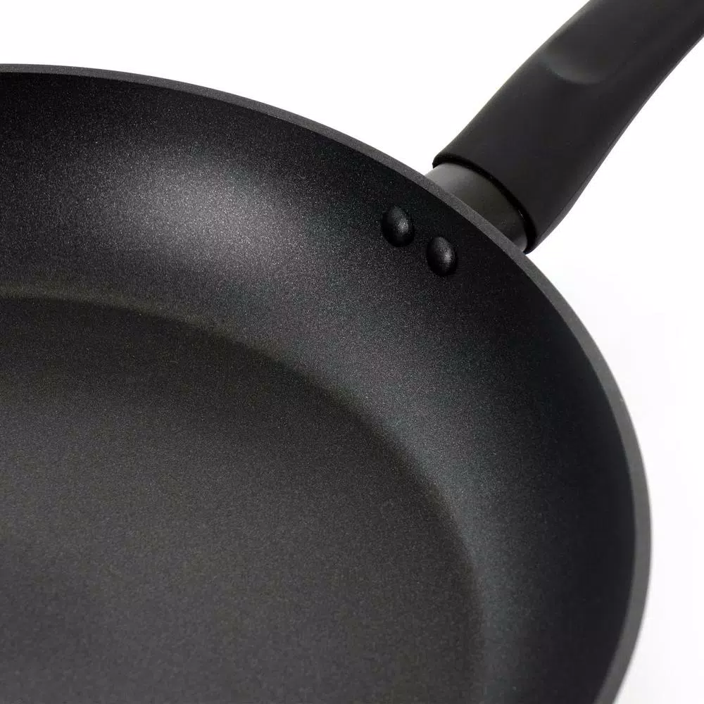 Oster Cuisine Bissett 12 in. Aluminum Nonstick Frying Pan, Black