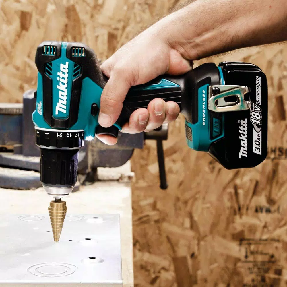 Makita 18V LXT Brushless Cordless 2-Piece Combo Kit with 3.0Ah Batteries, Drill/Driver and Impact Driver