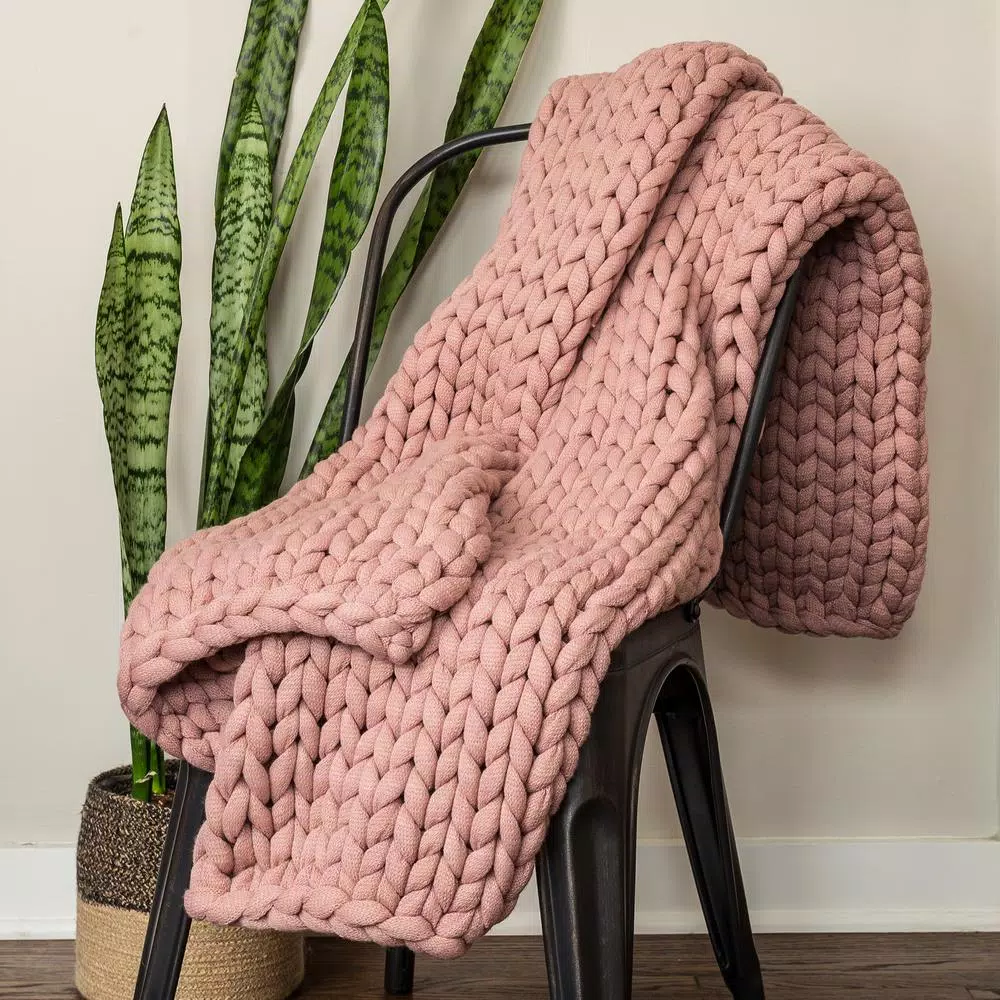 DONNA SHARP Mauve Acrylic Chunky Knitted Throw Blanket, 40 x 50 in