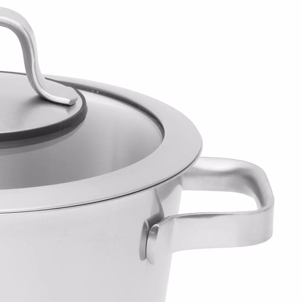 BergHOFF Essentials Manhattan 3.2 qt. Stainless Steel Casserole Dish with Glass Lid