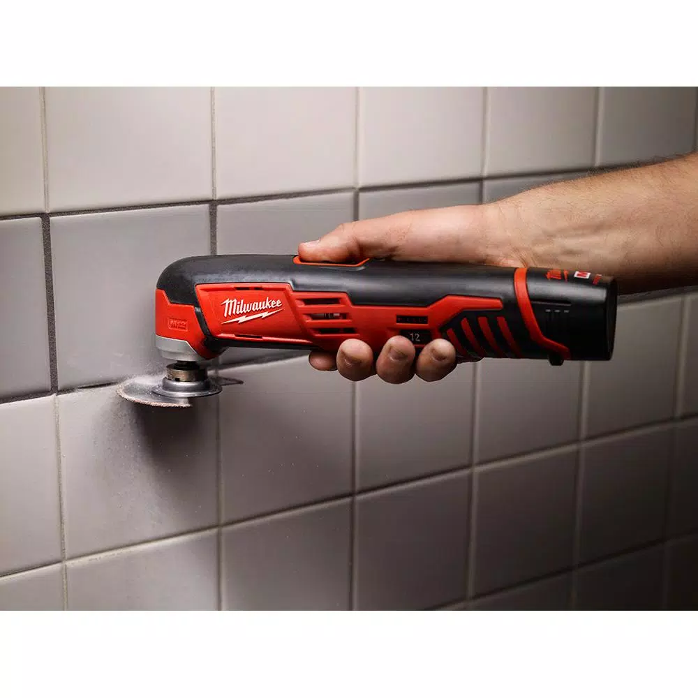Milwaukee M12 FUEL 3 in. Brushless Cordless Cut Off Saw Kit with M12 Oscillating Multi-Tool