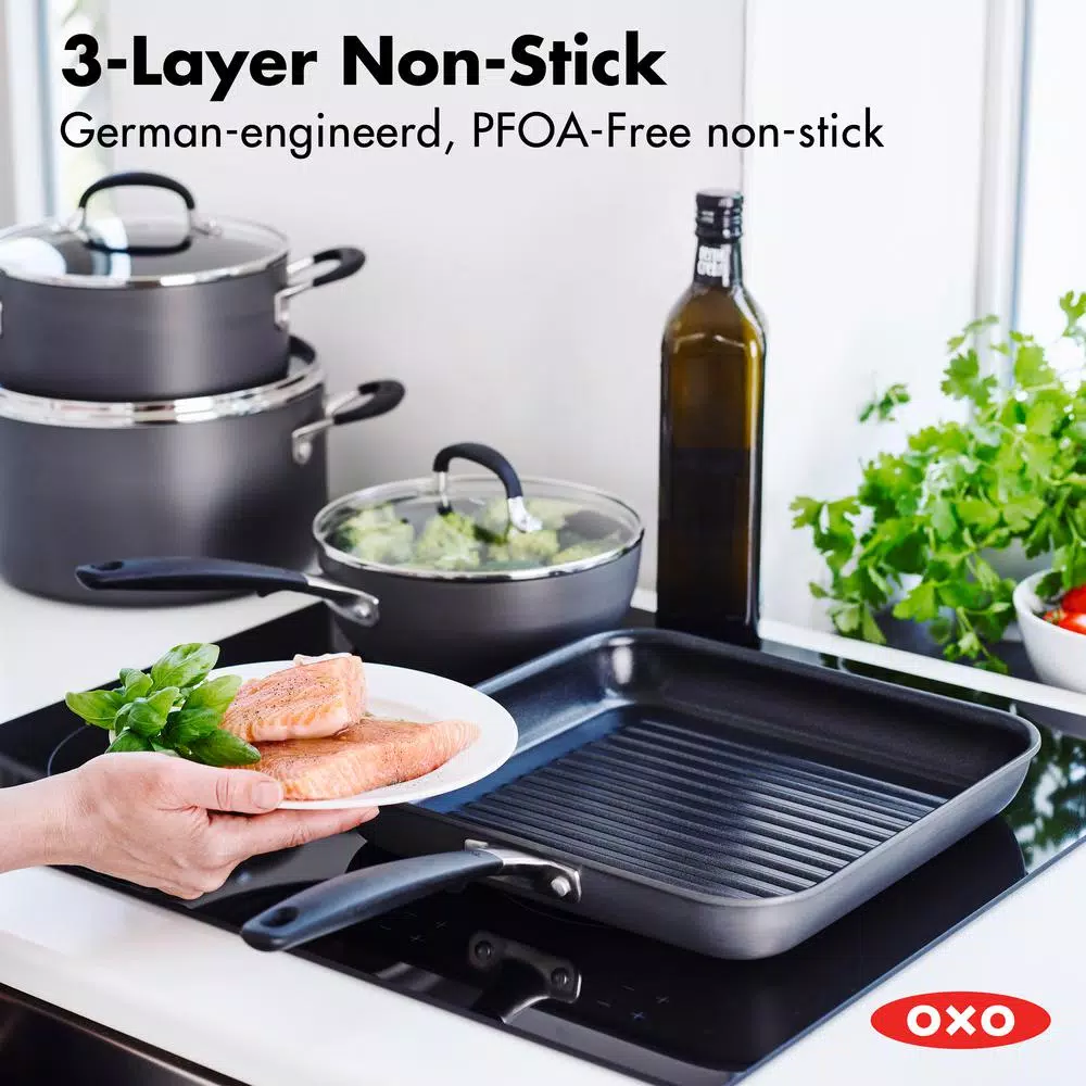 OXO Good Grips 11 in. Hard-Anodized Aluminum Nonstick Grill Pan, Gray