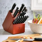 Rachael Ray Cucina Pantryware Acacia Wood Cutting Board with Handle thumbnail 4