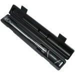 Husky 3/8 in. Drive Click Torque Wrench, 20-100 ft./lbs. thumbnail 3