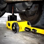 ESCO Pro Series 22-Ton Air Hydraulic Service Jack with 3-Piece Extension Kit thumbnail 7