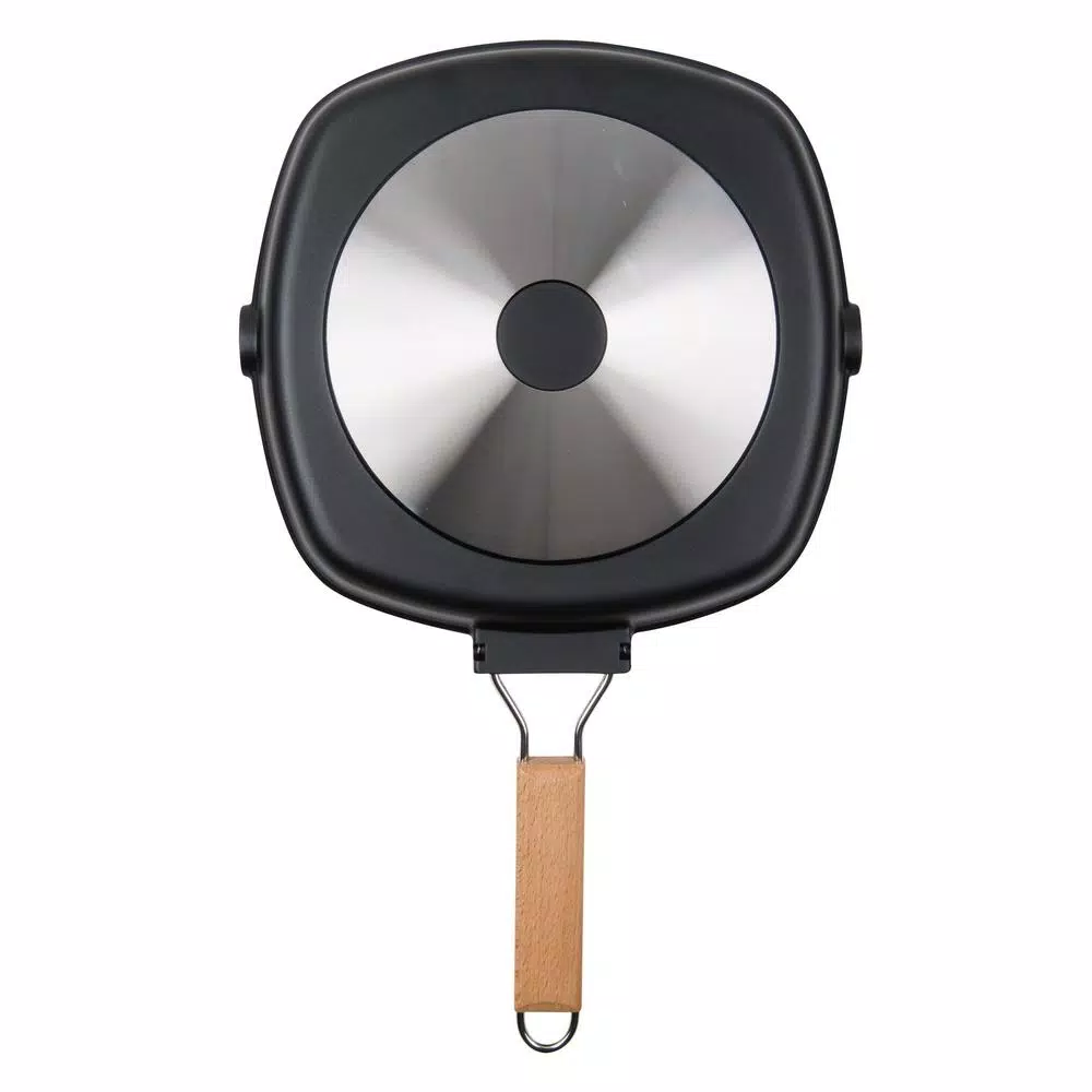 MasterPan 10 in. Cast Aluminum Nonstick Grill Pan with Pour Spout and Folding Wooden Handle, Black
