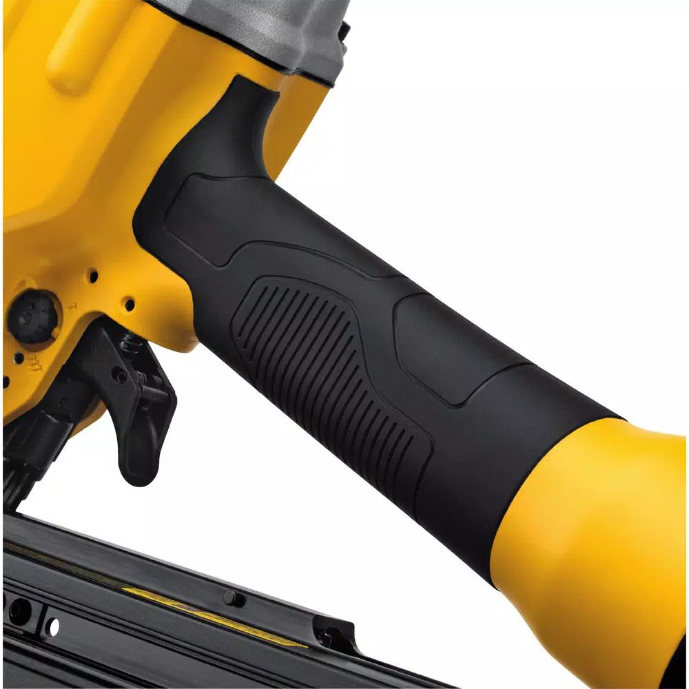 DEWALT DWHS 21-Degree Pneumatic Collated Framing Nailer with 2000-Pack Bonus 3 in. Metal Nails