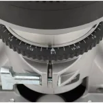 Porter-Cable 7519 3-1/4 HP Peak Speedmatic Fixed Base Router, 15 Amp, 21,000 RPM thumbnail 3