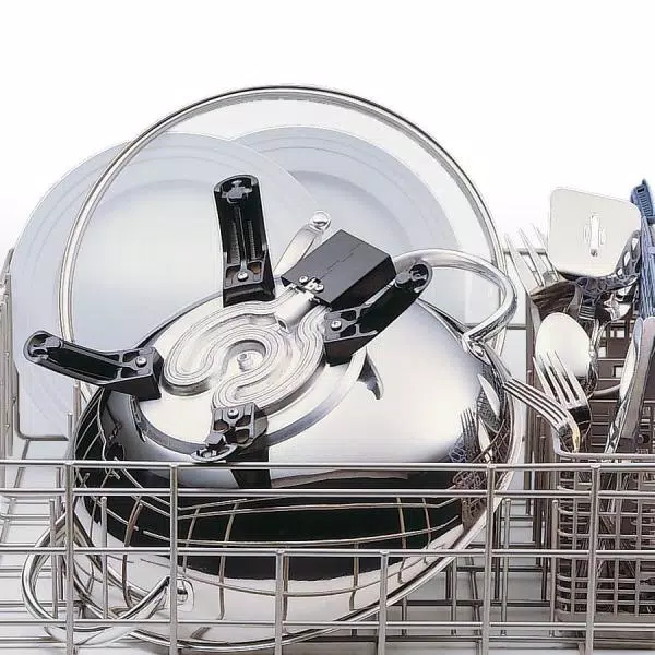 Presto 1500W Stainless Steel Electric Wok and Skillet with Control Master Heat Control