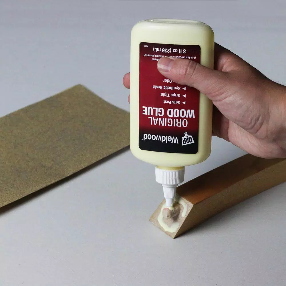 DAP Weldwood Carpenter's Wood Glue, Aliphatic Resin, 32 oz. (12-Pack)