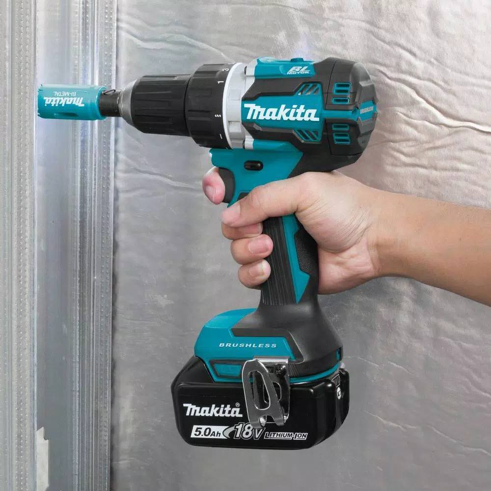Makita 18V LXT Brushless 1/2 in. Driver-Drill Kit with Two 5.0 Ah Batteries, Charger, and Bag