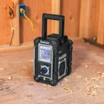 Makita 18V LXT Lithium-Ion Bluetooth Job Site Radio, Model XRM06B (Tool Only) thumbnail 4