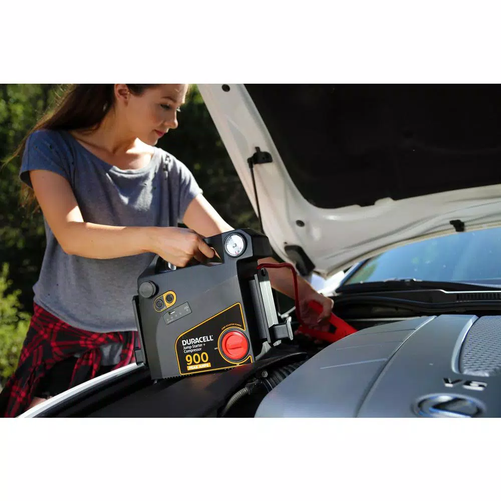 Duracell 900 Amp Peak Emergency Jump Starter with Integrated Air Compressor
