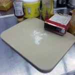 BergHOFF Leo Collection Cordierite Pizza Stone - Professional Grade Thermal Shock Resistant Stone thumbnail 3