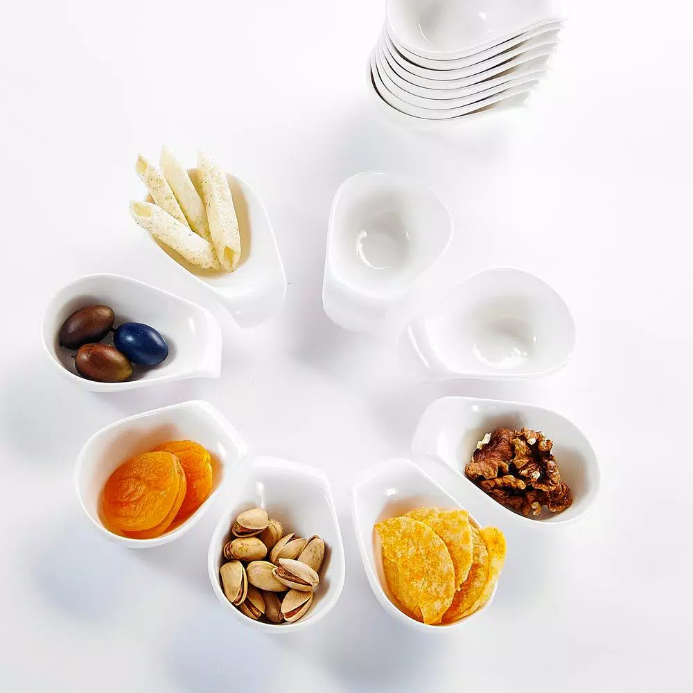 MALACASA 3.75 in. White Porcelain Ramekins Set of 16, Ceramic Souffle Dishes and Serving Bowls