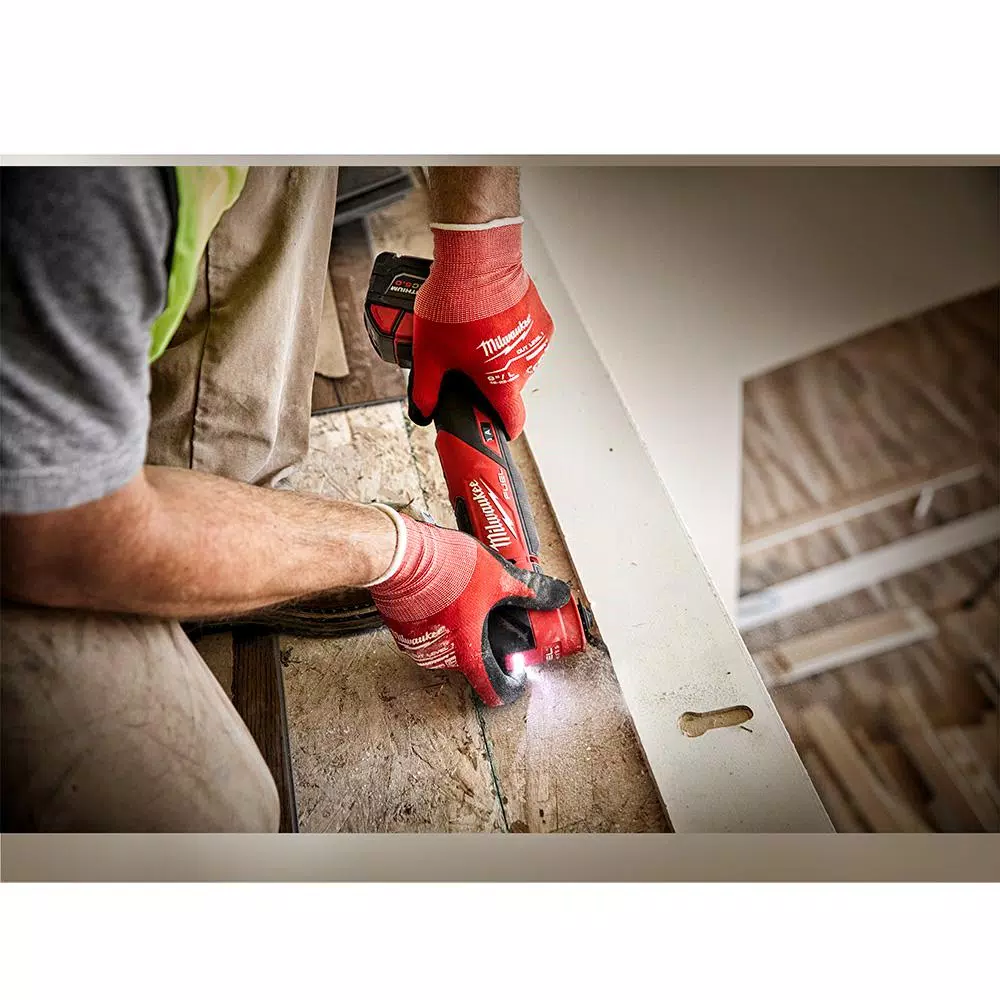 Milwaukee M18 FUEL 18V Brushless Oscillating Multi-Tool Kit with 5.0 Ah Battery, Charger and Bag