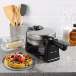 Classic Cuisine Classic Flip Belgian Waffle Maker, 1080W, Stainless Look thumbnail 5