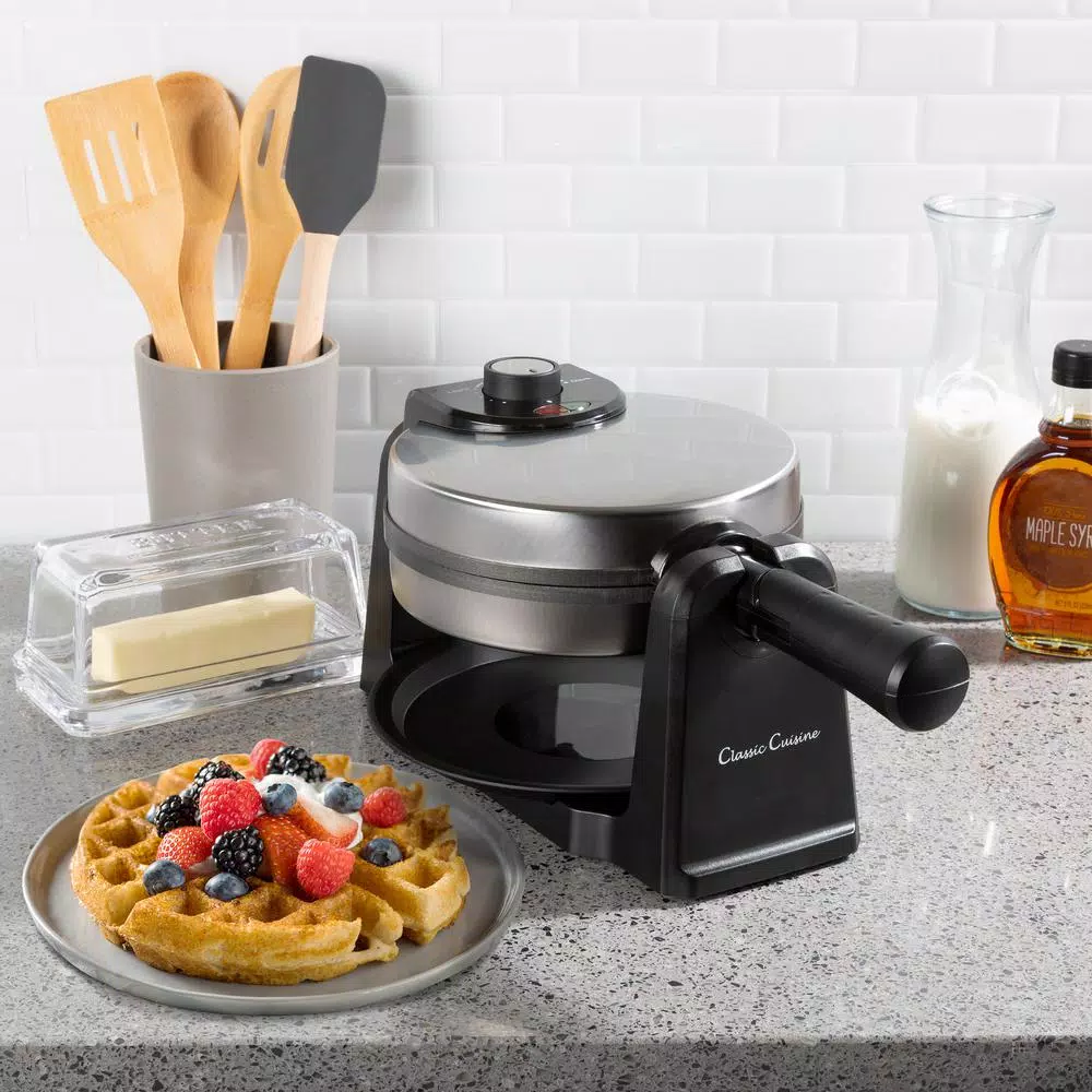 Classic Cuisine Classic Flip Belgian Waffle Maker, 1080W, Stainless Look