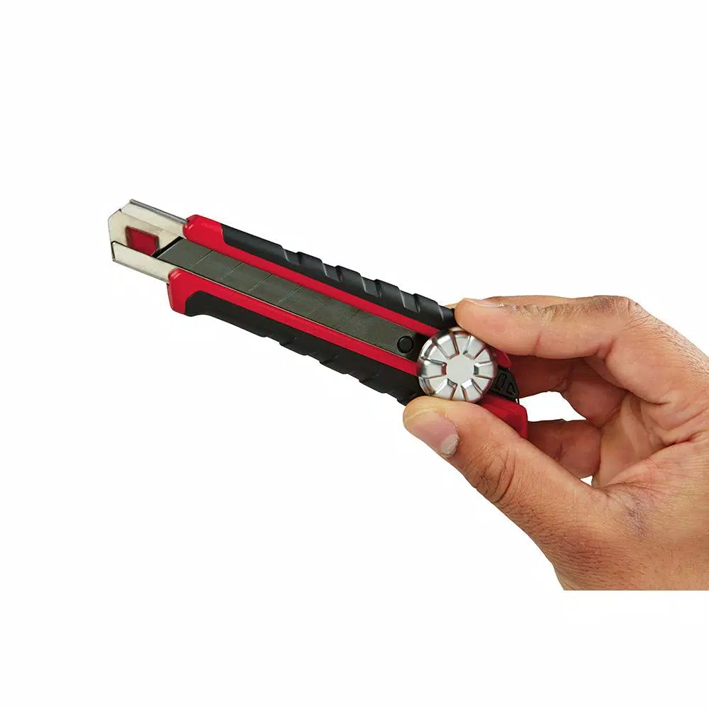 Milwaukee 18 mm Snap-Off Utility Knife with Metal Lock and Micro Carbide Blade