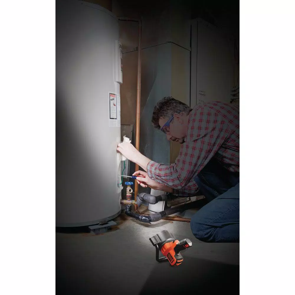 BLACK+DECKER BLACK + DECKER SLV2B 10W LED Rechargeable Spotlight, 750 Lumens, Lithium-Ion