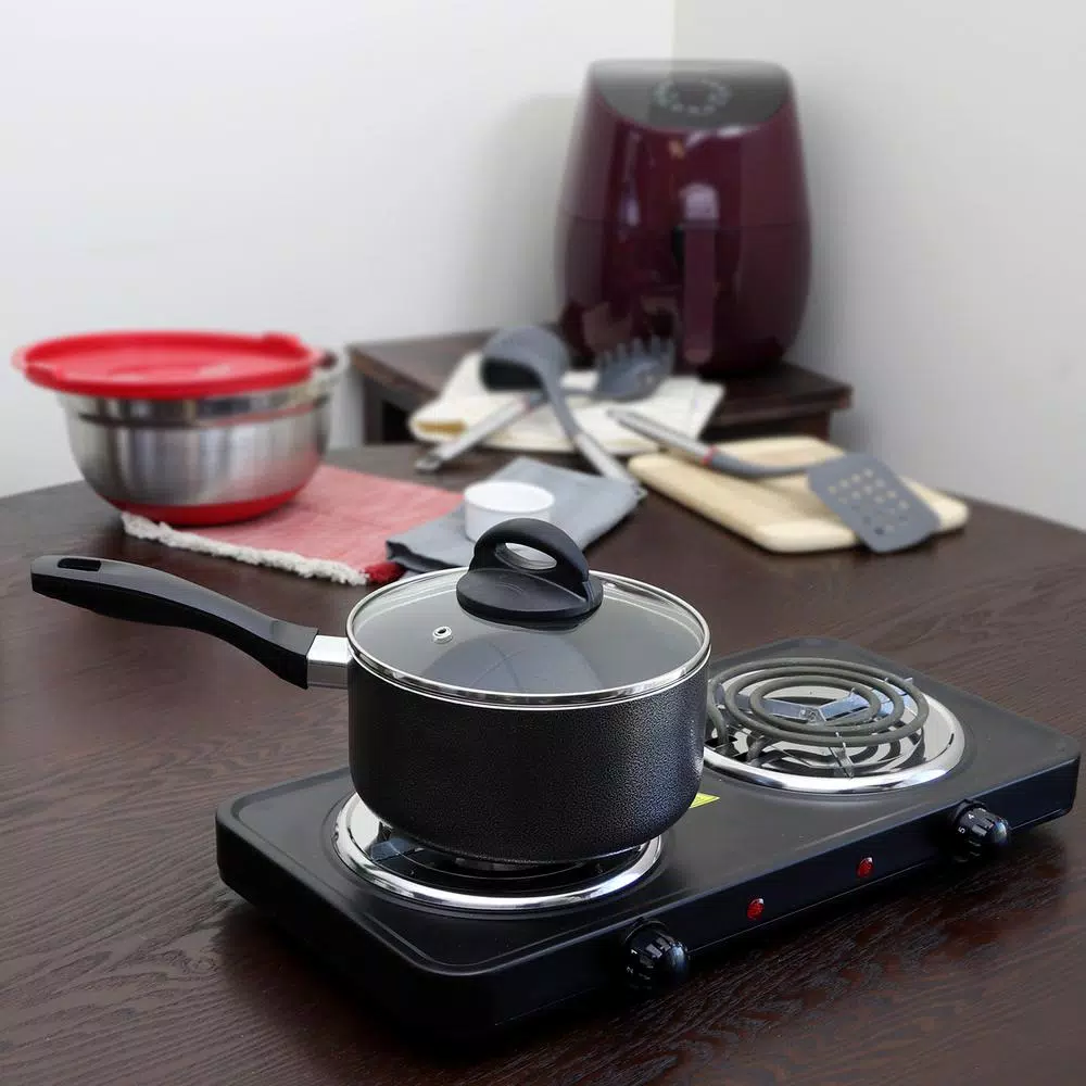 Oster Clairborne 2.5 qt. Aluminum Nonstick Sauce Pan with Glass Lid, Charcoal Grey