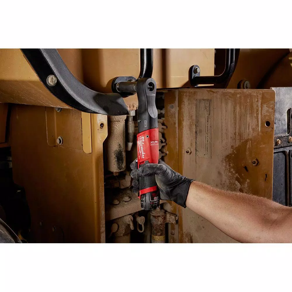 Milwaukee M12 FUEL 3/8 in. Ratchet & Extended Reach Ratchet Combo Kit with Protective Boots (Tool-Only)