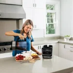 Ninja Foodi Cold and Hot Blender, 64 oz. Glass Pitcher, 1400-Peak-Watt High Speed Blender thumbnail 7