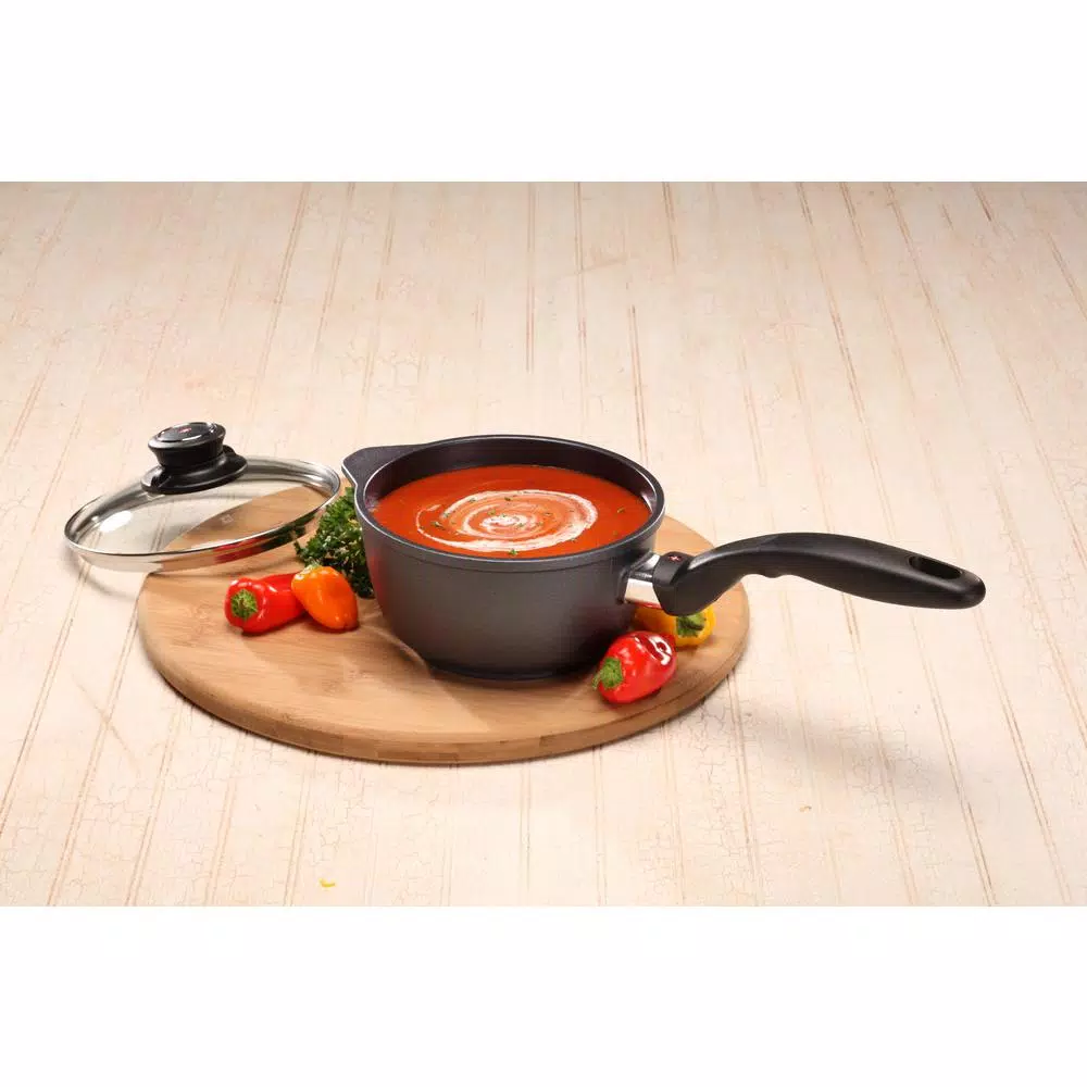 Swiss Diamond Classic Series 1.4 Qt. Cast Aluminum Nonstick Saucepan with Glass Lid, Gray
