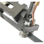 Grizzly Industrial 7" x 12" Metal Cutting Horizontal Bandsaw with Hydraulic Downfeed and Coolant System thumbnail 6