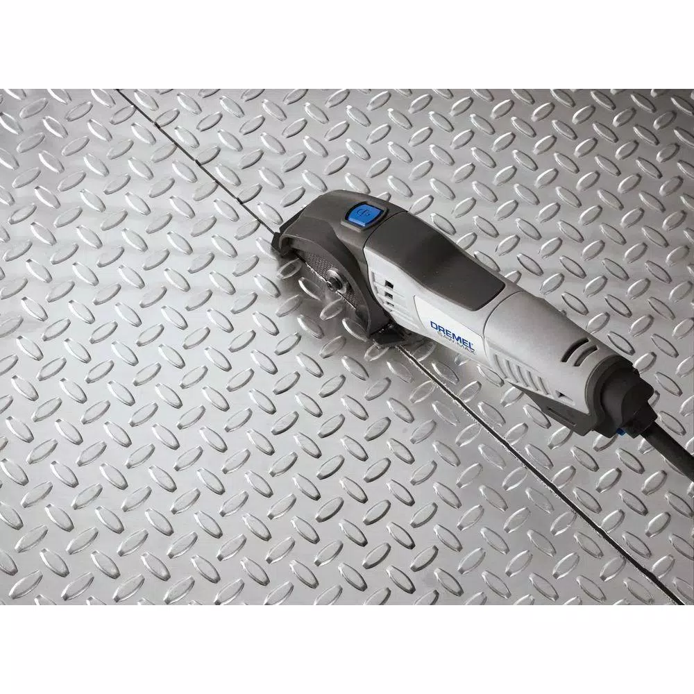 Dremel Saw-Max 6.0 Amp Variable Speed Corded Specialty Saw Kit with Carbide Blade, Reconditioned
