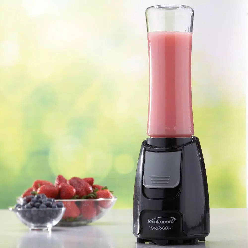 Brentwood Blend-To-Go 20 oz. Personal Blender, 300-Watt Single Speed, Black