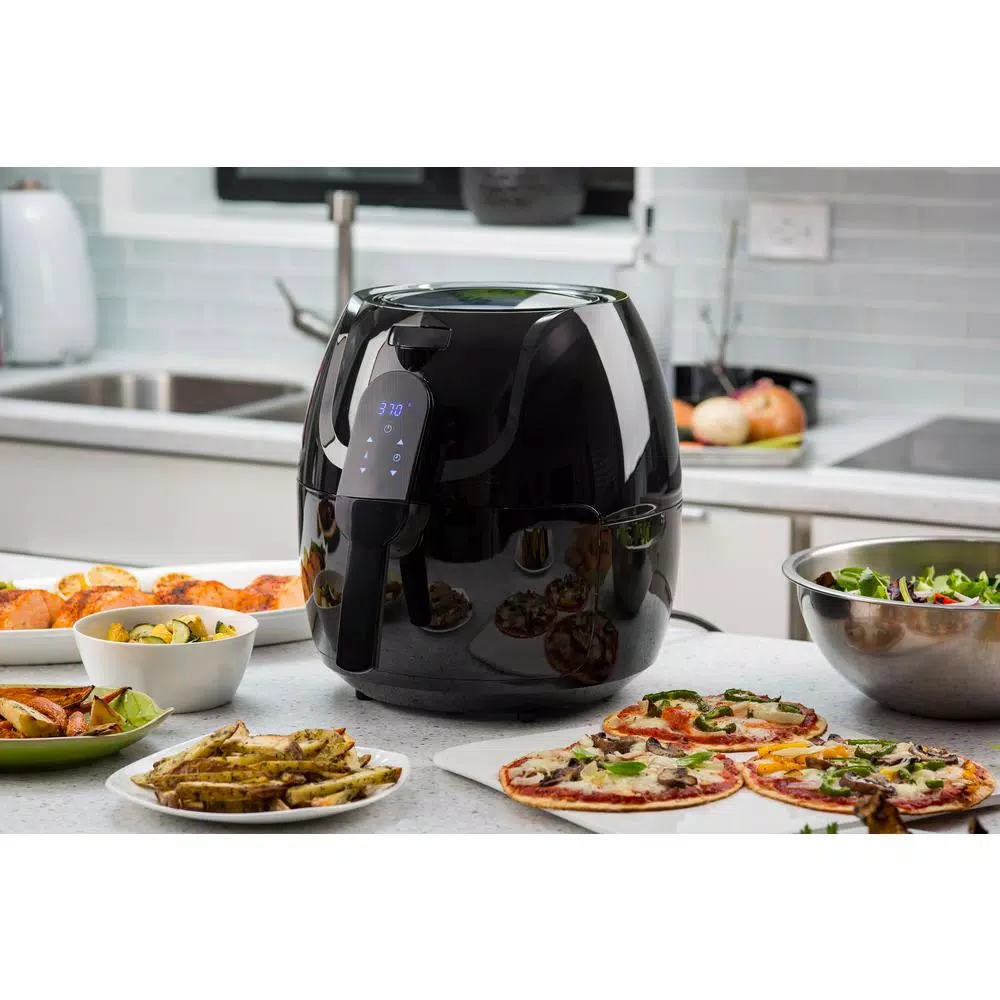 Modernhome 5.8 Qt. Digital Air Fryer, 1700W Family-Sized Air Fryer with Recipe Book, Black