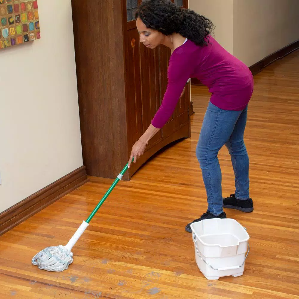 Simple Green Daily Cleaning Kit, 67.6 oz Concentrated All-Purpose Cleaner & Microfiber Towel