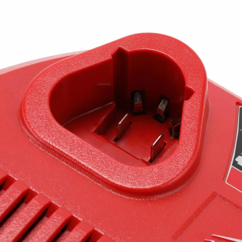 Milwaukee M12 12V Cordless 1/4 in. Hex Screwdriver & LED Worklight Kit with (2) 1.5Ah Batteries, Bit Set & Bag