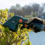 Scotts 7.2V Cordless Grass and Shrub Shear Combo with 2 Ah Lithium-Ion Battery and Charger thumbnail 4