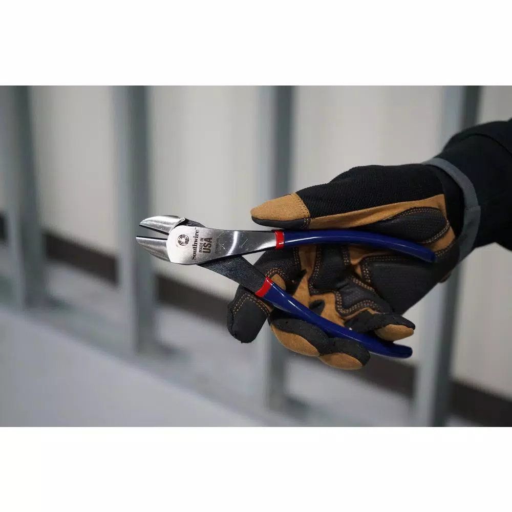 Southwire 8 in. High-Leverage Angled Head Diagonal Cutting Pliers with Dip Grip
