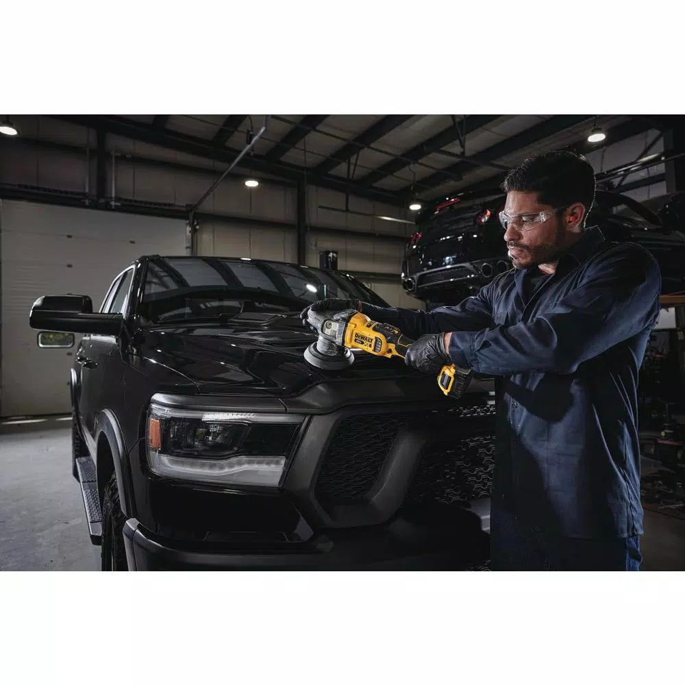 DEWALT 20V MAX XR Cordless Brushless 5 in. Variable Speed Random Orbit Polisher Kit with (2) 5.0 Ah Batteries & Charger