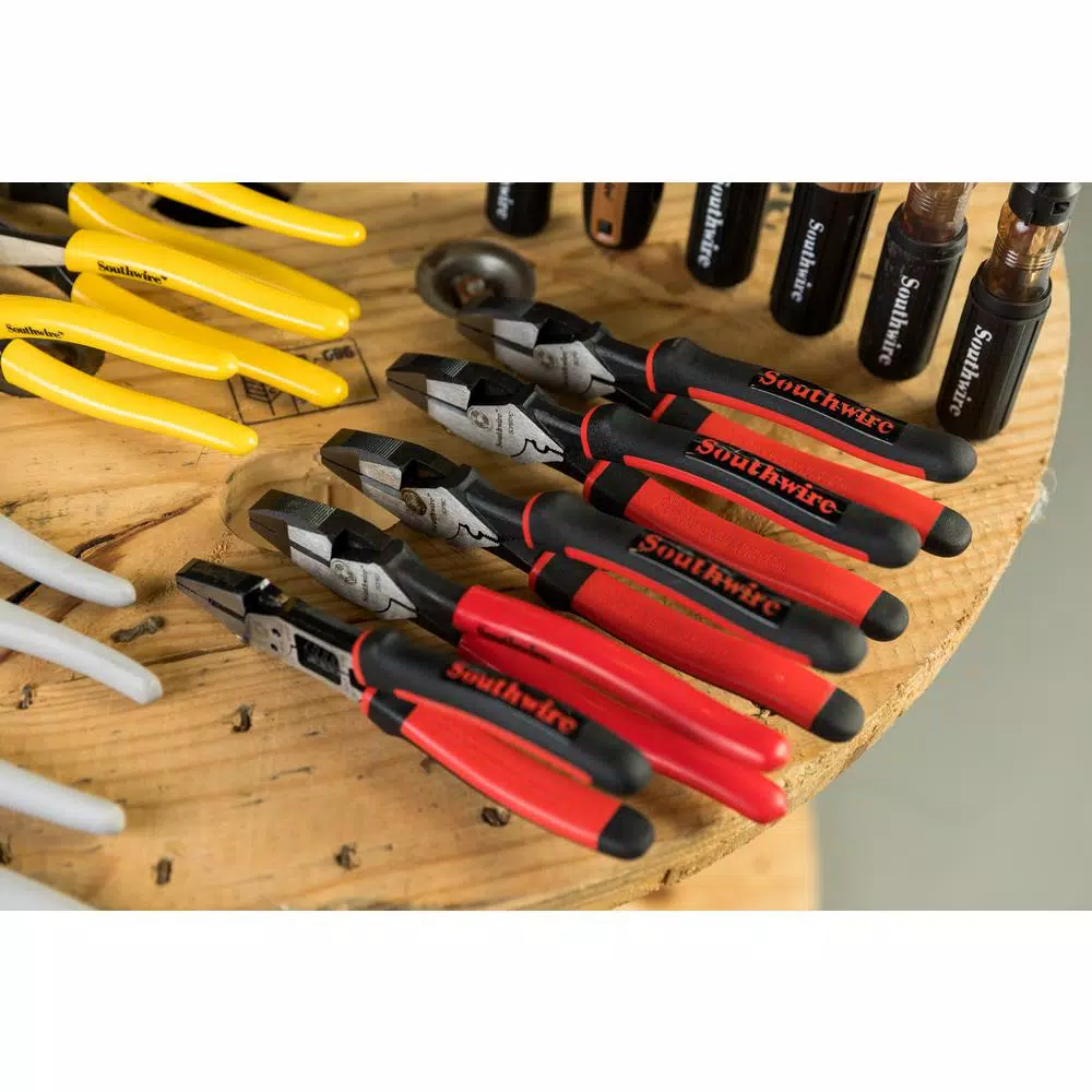 Southwire 9 in. Hi-Leverage Side Cutting Pliers with Crimp Die and Fish Tape Puller