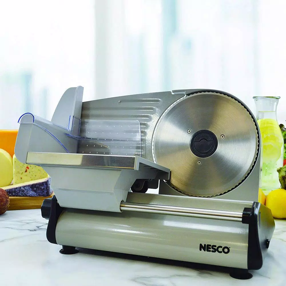Nesco FS-200 Everyday 180W Electric Food Slicer with 7.5 in. German Solingen Blade